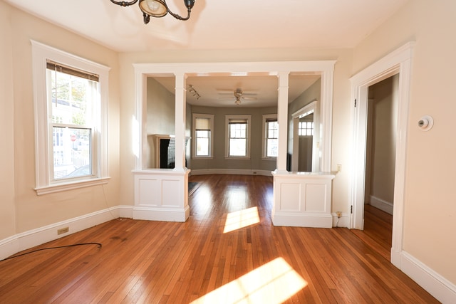 Building Photo - 111 E Elm Ave