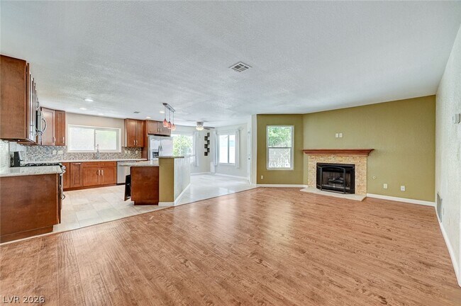 Building Photo - 2733 Brookstone Ct