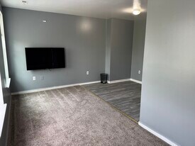 Building Photo - 509 Mosher St