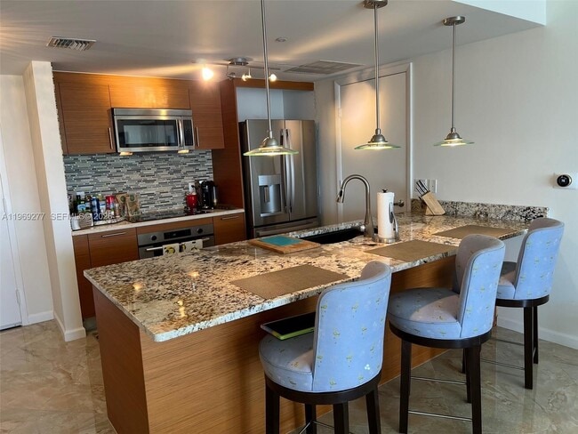 Building Photo - 50 Biscayne Blvd