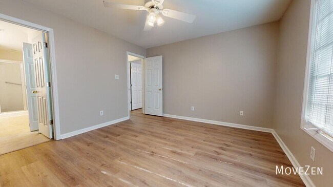 Building Photo - 313 Glen Echo Ln