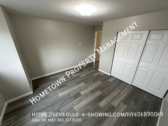 Building Photo - 16317 Birkland St SE