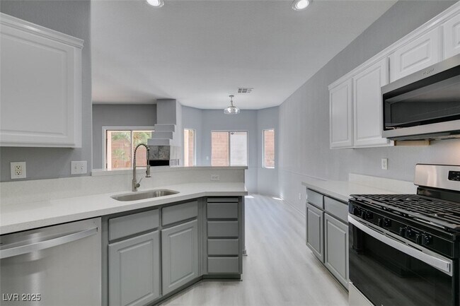 Building Photo - 803 Binbrook Dr
