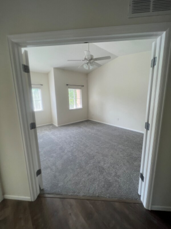 Building Photo - 2307 Calais Dr