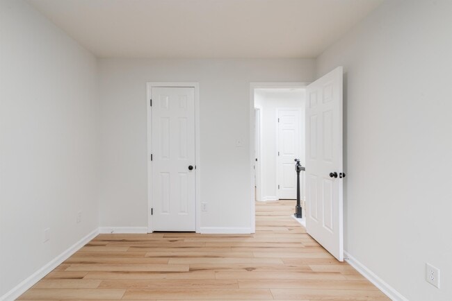 Building Photo - 8413 Woodford Bridge Dr