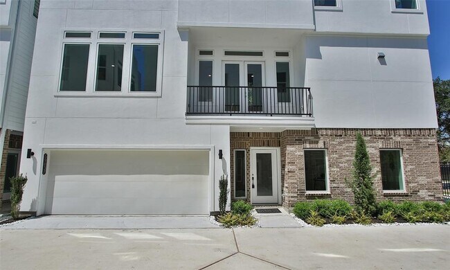 Building Photo - 5903 Val Verde St
