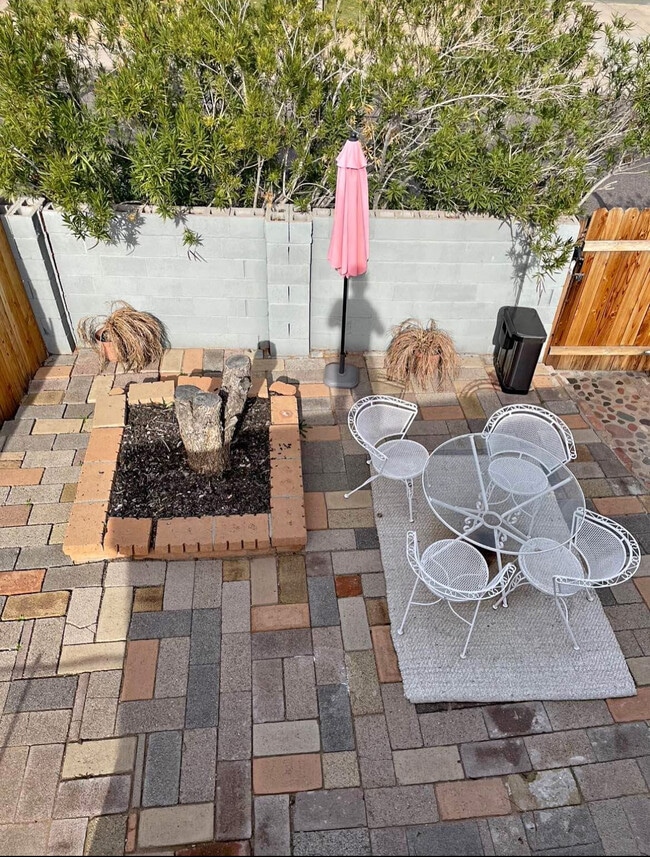 Building Photo - 17250 N 35th Way