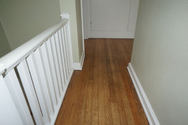 Building Photo - NE Portland Alberta Arts 3-bedroom Bungalow - APPLICATION PENDING