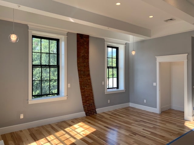 Master bed - 16 Pierce St