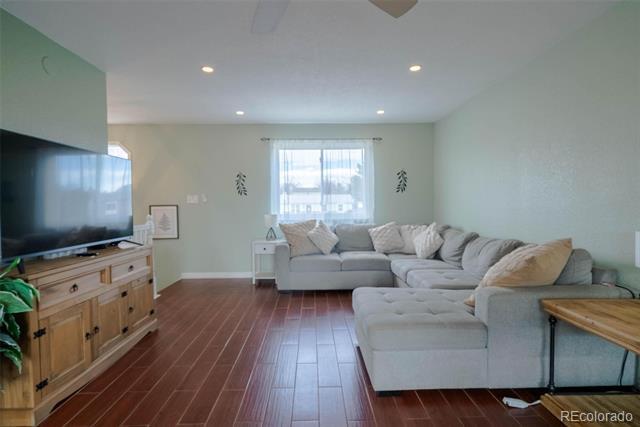 Building Photo - 4824 Ridenour Dr