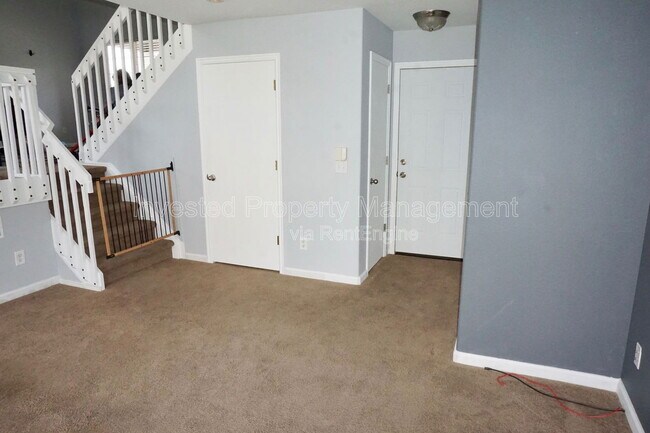 Building Photo - 9847 Sydney Ln