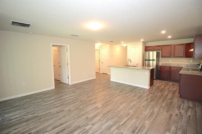 Building Photo - 155 Ullian Trail