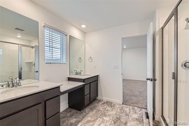 Building Photo - 4858 Astor Pl