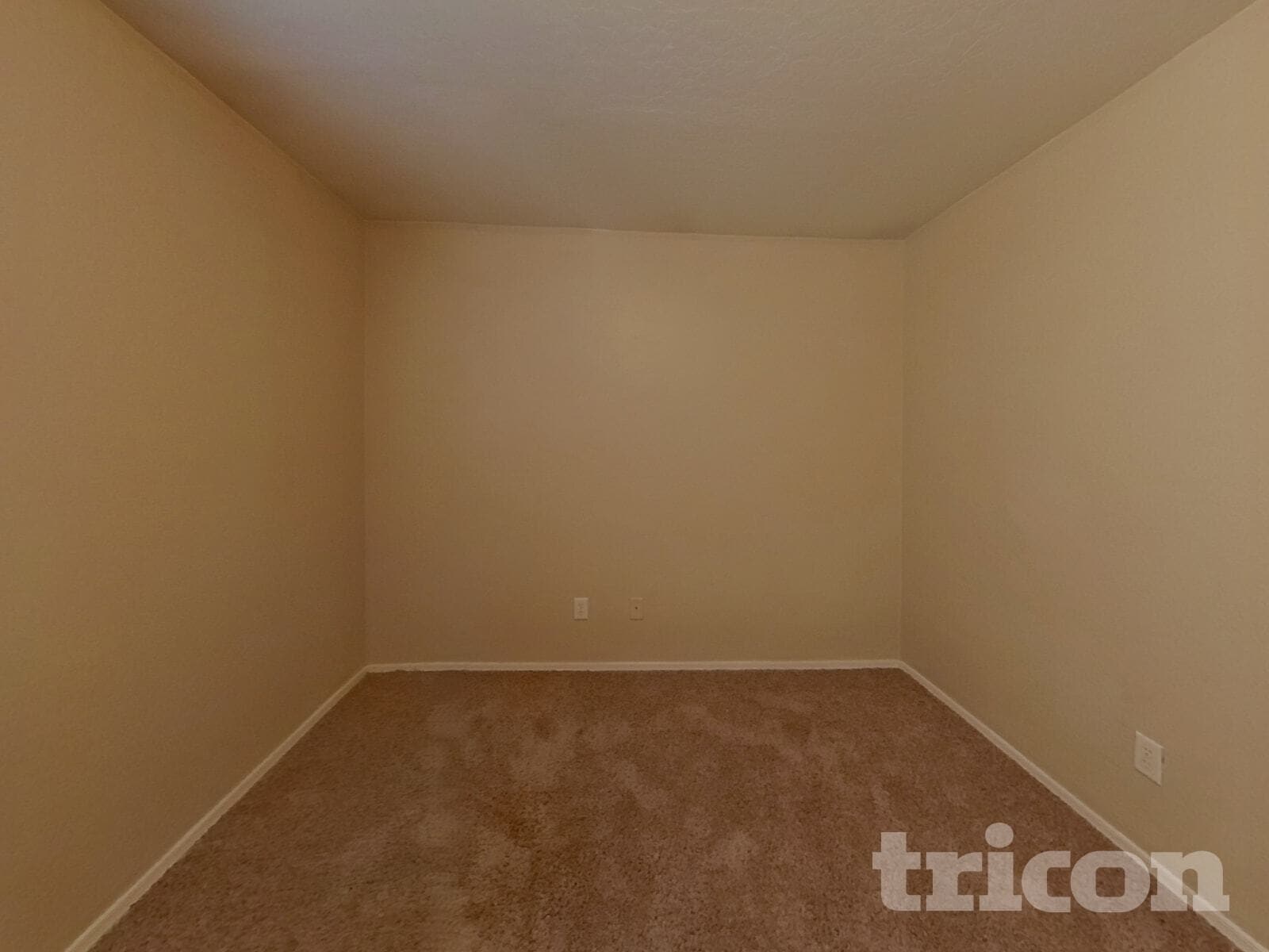 Building Photo - 16015 N 30th St