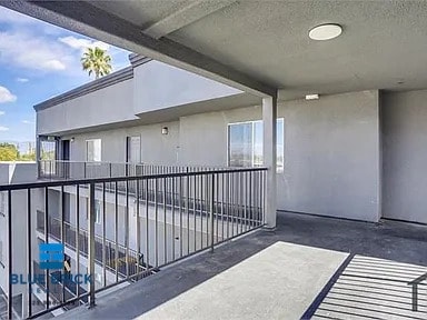 Building Photo - 15231 Sherman Way