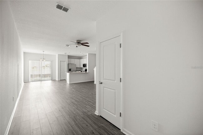 Building Photo - 4823 SW 81st Lp