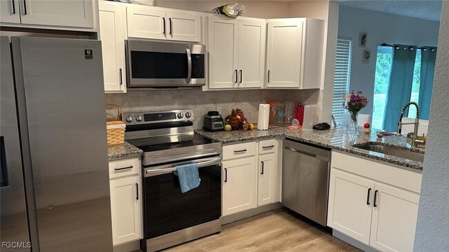 Building Photo - 17430 Dumont Dr