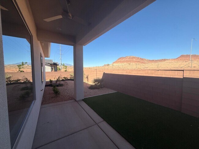 Building Photo - Brand New 4 Bedroom Home!!