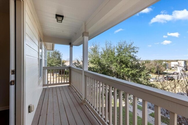 Building Photo - 6001 Perlita Dr