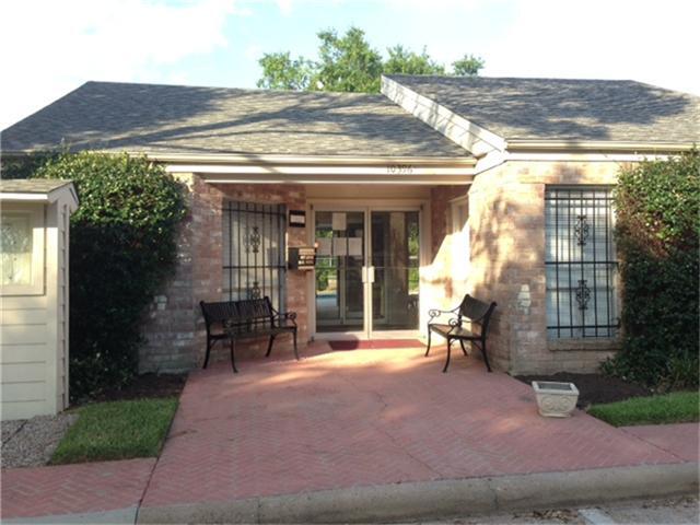 Building Photo - 10330 Briar Forest Dr