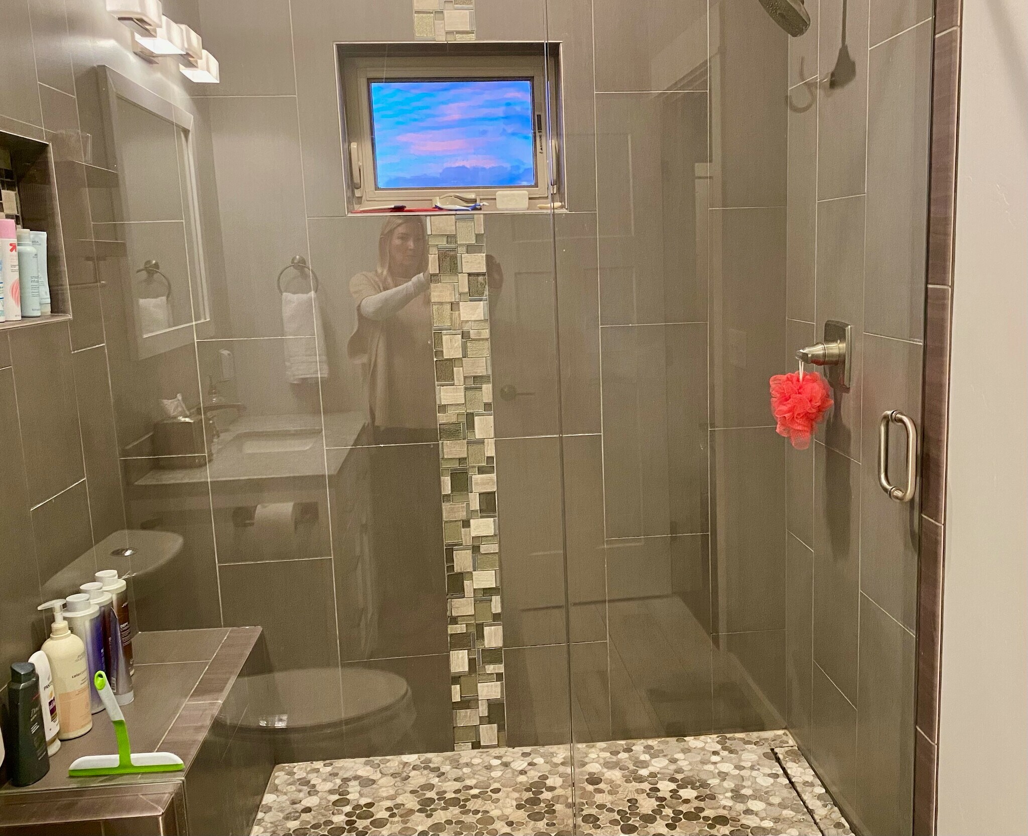 master shower - 151 Starbuck Cir