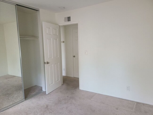 Building Photo - Beautiful 3 Bedroom Home in Loma Linda