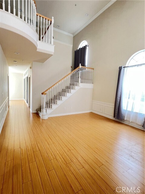 Building Photo - 618 Arcadia Ave