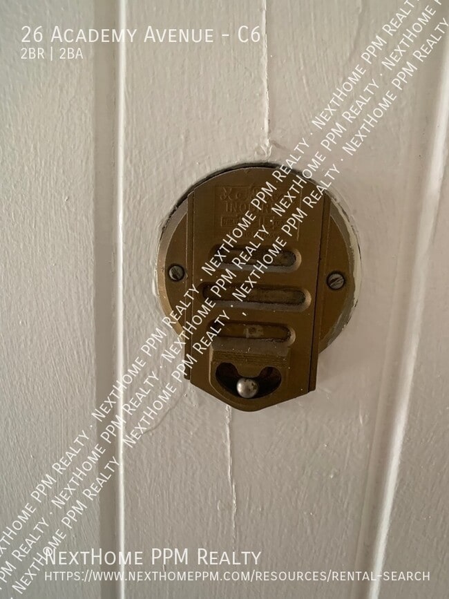 Building Photo - 26 Academy Ave