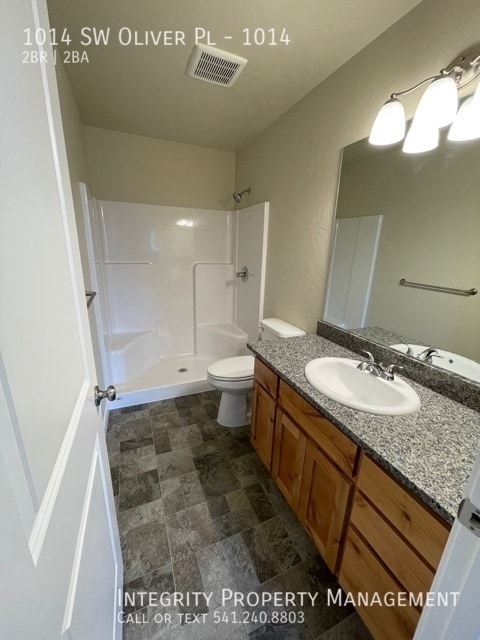 Building Photo - 1014 SW Oliver Pl