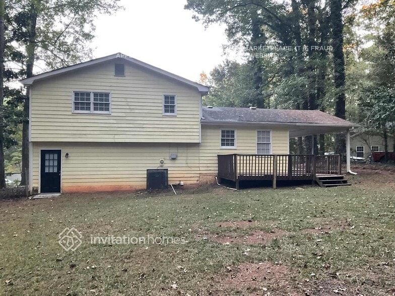 Building Photo - 1330 Timbercrest Ct