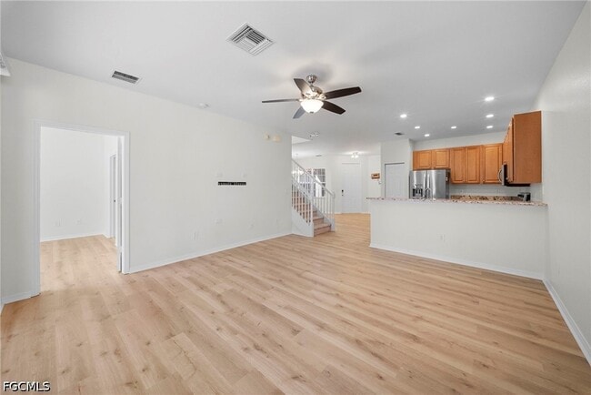 Building Photo - 11133 Peace Lilly Way