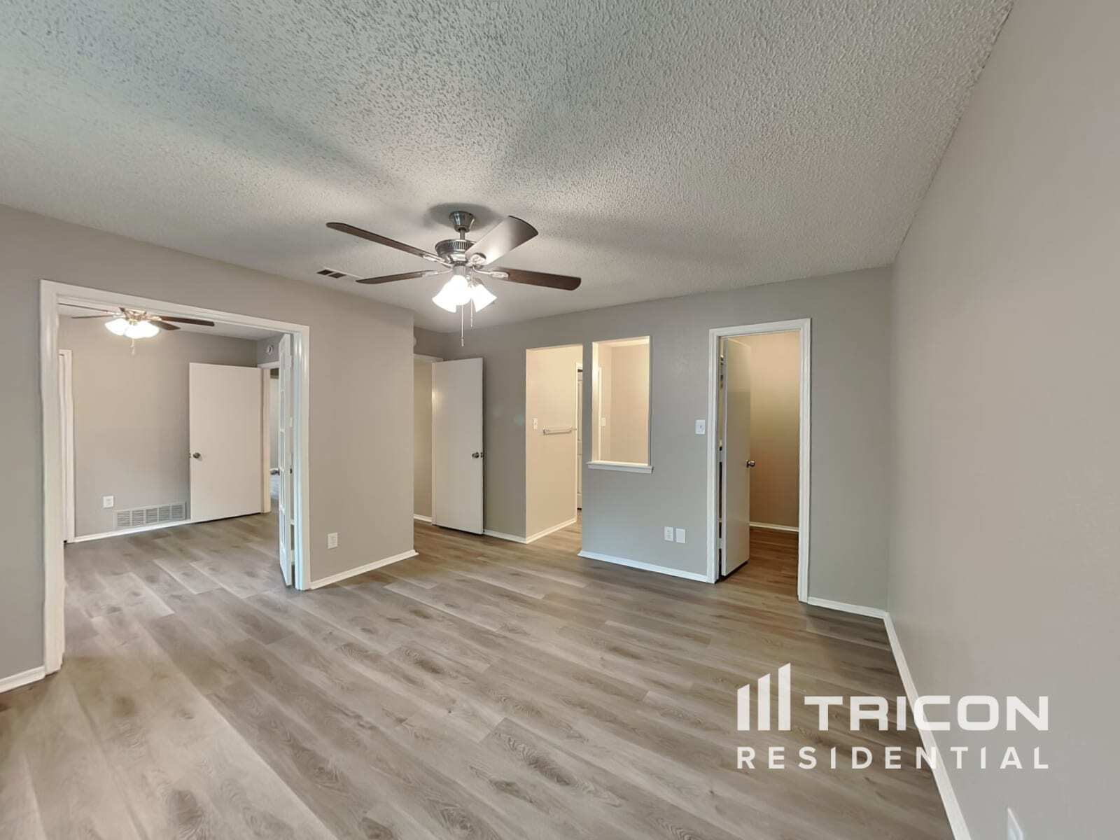 Building Photo - 1040 Twin Falls Dr