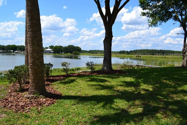 Building Photo - Lake Weir - Bird Island Rental - 5/3/2 Water Front Living at it's Best! **Available Soon**