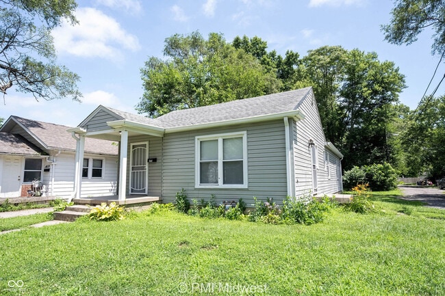 Building Photo - 4615 Caroline Ave