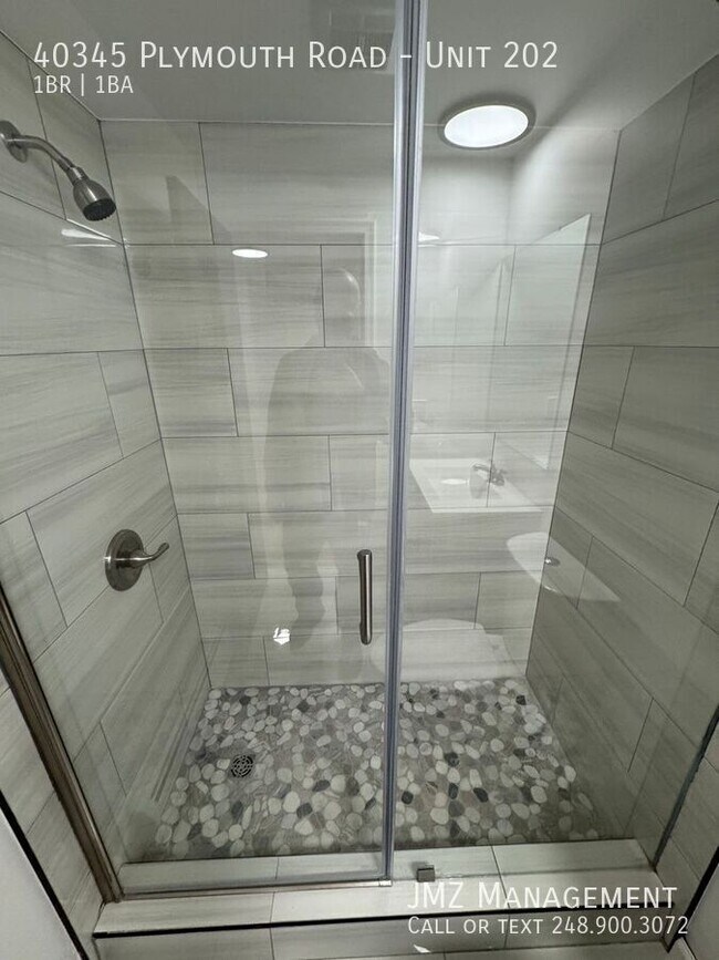 Building Photo - 40345 Plymouth Rd