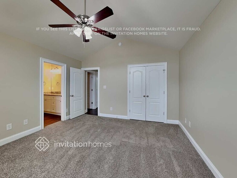 Building Photo - 48 Bergamont Cir