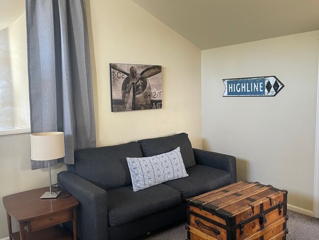 Building Photo - 230 Nottingham Rd