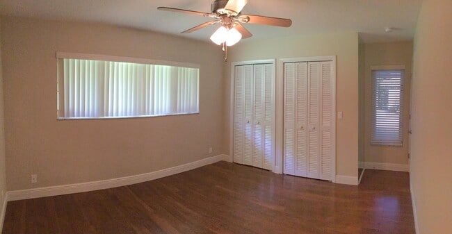 Building Photo - 6593 Serena Ln