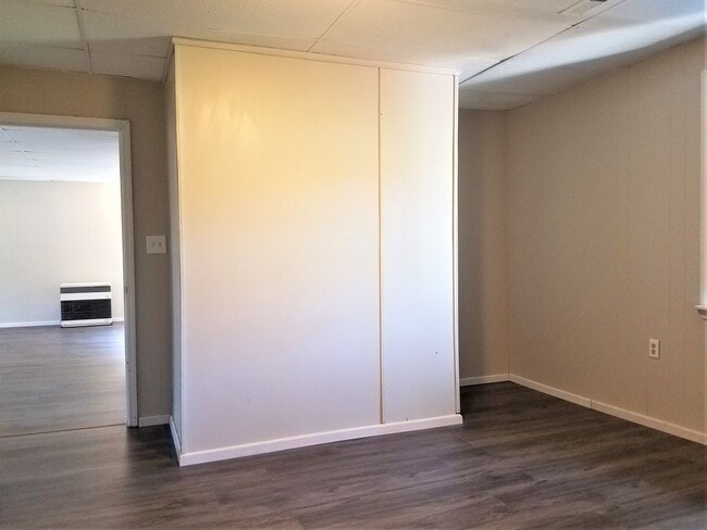 Building Photo - Beautiful 2 Bed Home in Fleetwood!