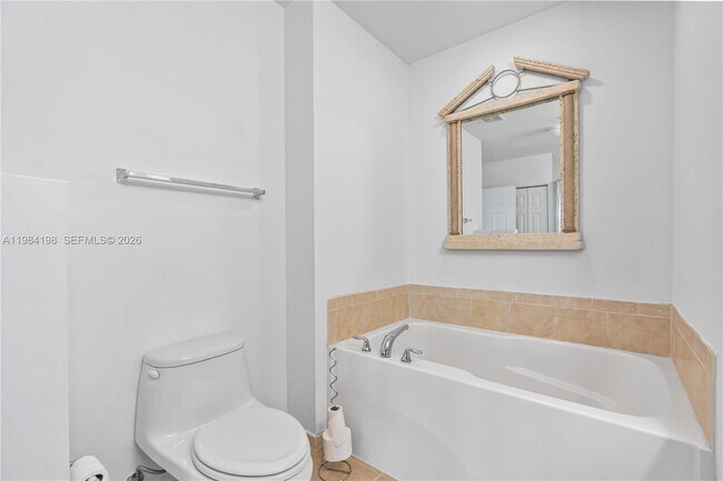 Building Photo - 3001 NE 185th St