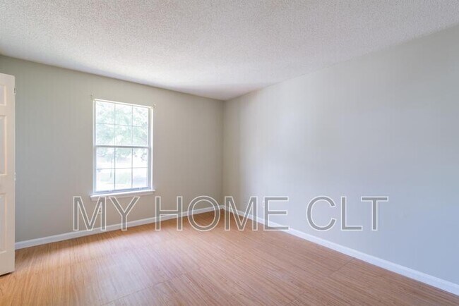 Building Photo - 5626 Amity Springs Dr