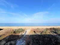 Building Photo - 1944 E Ocean View Ave