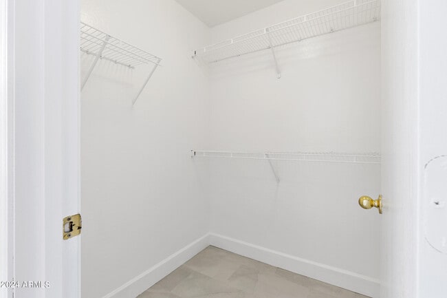 Building Photo - 7223 E Kramer St