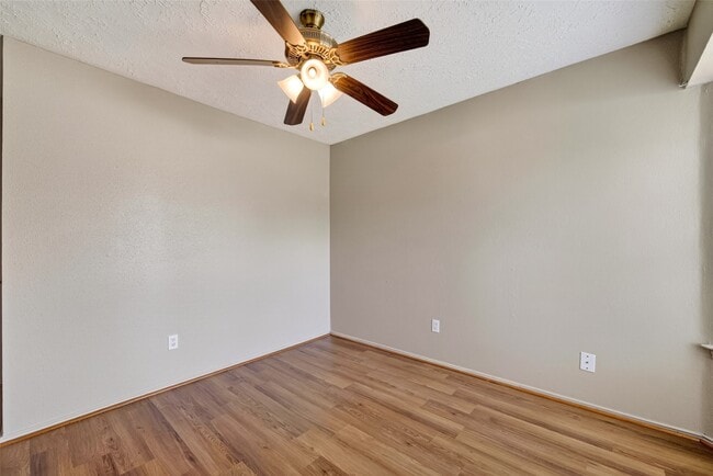 Building Photo - 14002 Kathi Lynn Ln