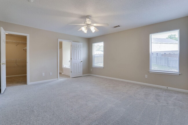 Building Photo - 103 McNair Dr