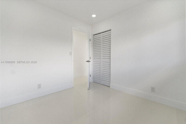 Building Photo - 1910 NW 36th St