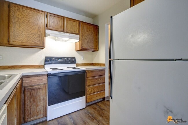 Building Photo - 531 Idaho St