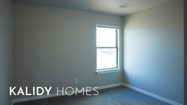 Building Photo - 5216 Bing Cir