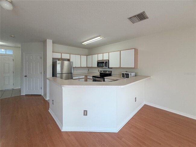 Building Photo - 6244 Olivedale Dr