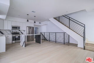 Building Photo - 11814 1/2 Gilmore Street, Los Angeles, CA 91606 - 4 BR 4 BA house